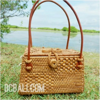 ladies fashion handmade natural grass ata rattan tote handbag bali